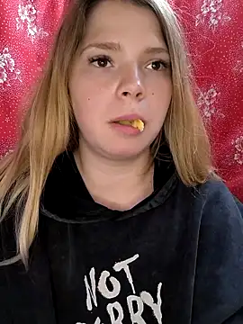 Zuli Kiska online show from 13, 10, 2025