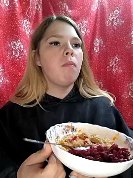 Zuli Kiska online show from 28, 9, 2025