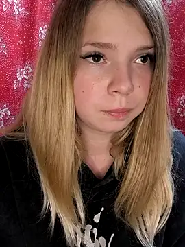 Zuli Kiska online show from 30, 10, 2025