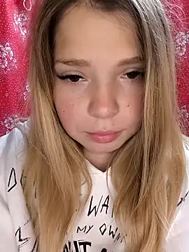 Zuli Kiska online show from 1, 10, 2025