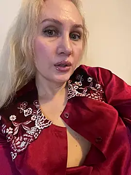YourBlondee online show from 15, 1, 2026