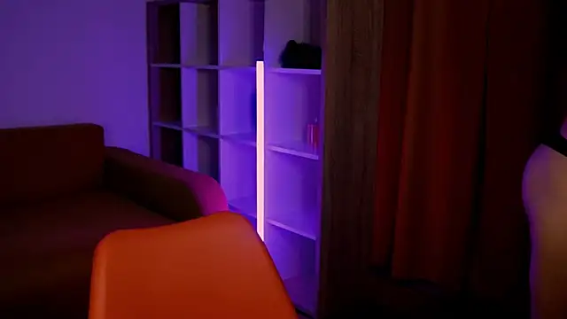 ItsAlisia online show from 4, 11, 2025