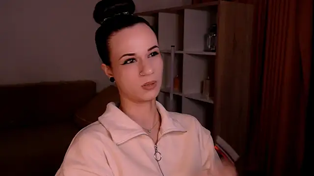 ItsAlisia online show from 13, 3, 2026