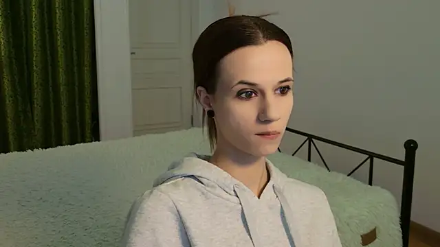 ItsAlisia online show from 28, 9, 2025