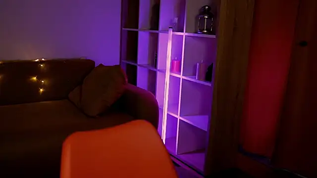 ItsAlisia online show from 11, 2, 2026