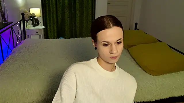 ItsAlisia online show from 10, 11, 2025