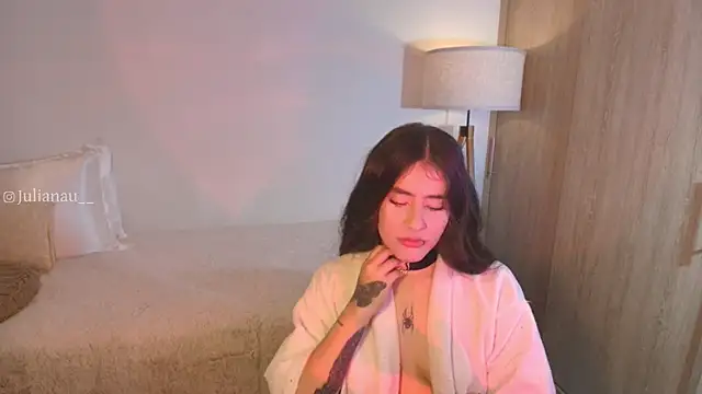 iriswest  online show from 31, 10, 2025