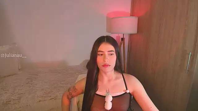 iriswest  online show from 30, 10, 2025