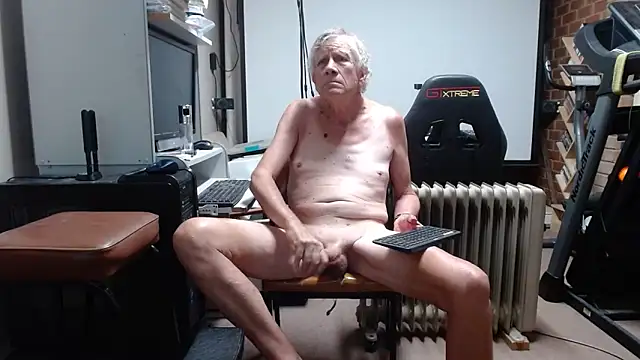 unclek23 online show from 11, 2, 2026