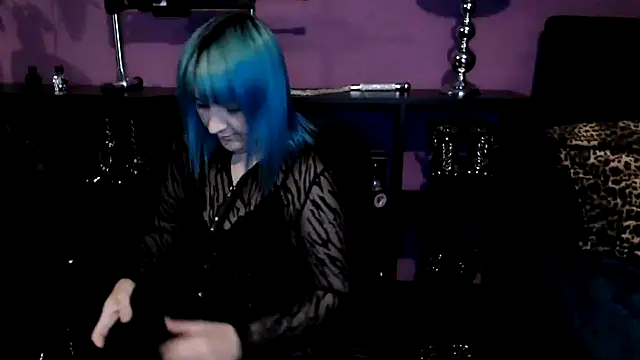 beauty-of-pain online show from 4, 5, 2026
