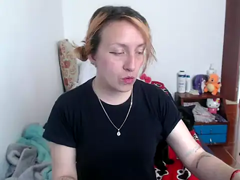 kittykalor09 online show from 5, 3, 2025