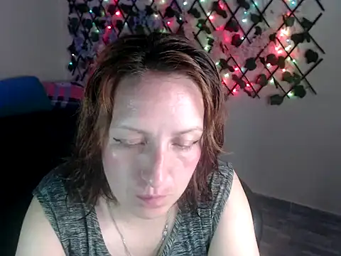kittykalor09 online show from 13, 5, 2026