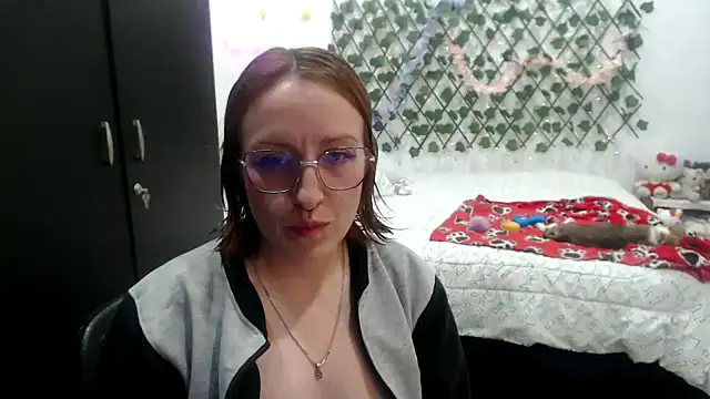 kittykalor09 online show from 10, 2, 2026