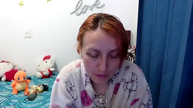 kittykalor09 online show from 12, 1, 2025