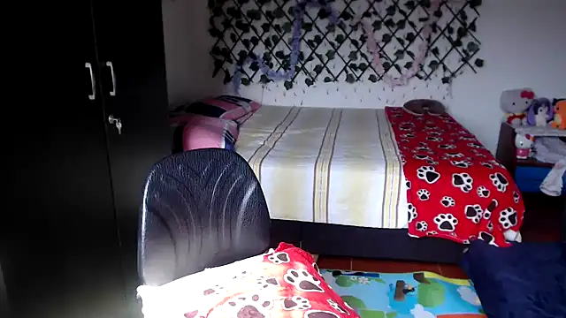 kittykalor09 online show from 6, 3, 2026