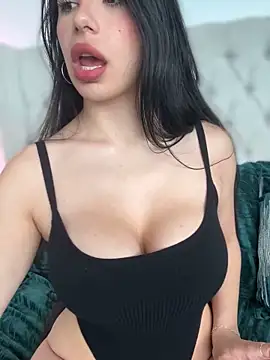 LoveLillyy online show from 3, 3, 2025