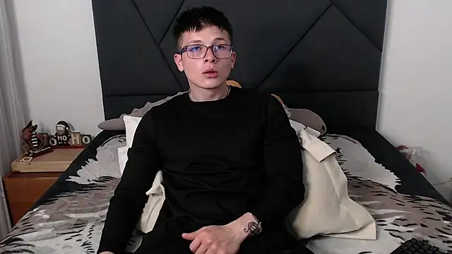 MathewCollin online show from 24, 1, 2025