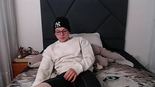 MathewCollin online show from 28, 1, 2025