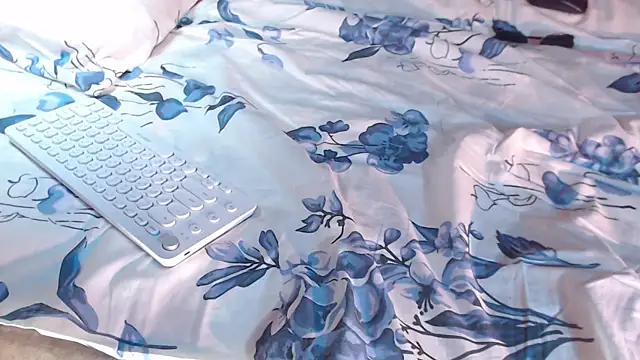 Q T pie online show from 10, 1, 2025