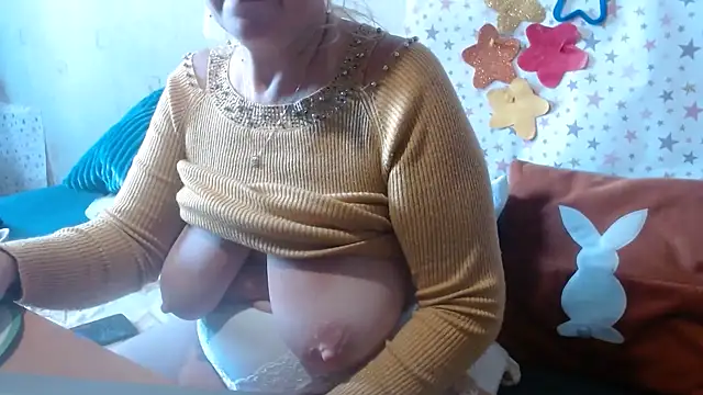 Snapshot of QueenLana chatting on 24, 9, 2025 QueenLana online show from 24, 9, 2025