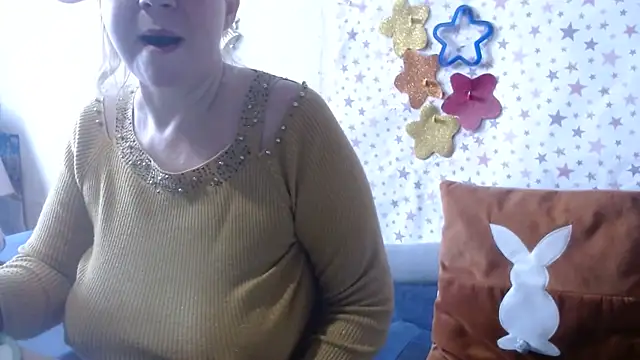 QueenLana online show from 13, 4, 2026