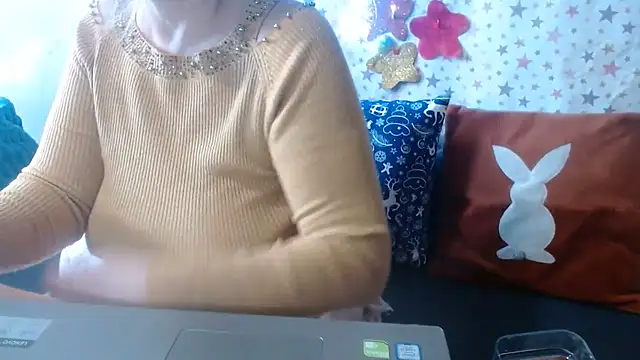 QueenLana online show from 12, 1, 2026