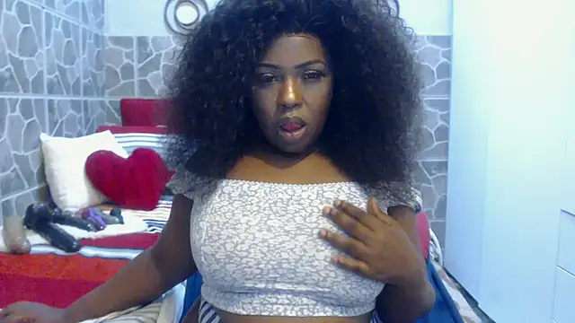 THREEHOLESPLEASURE99 online show from 28, 2, 2025