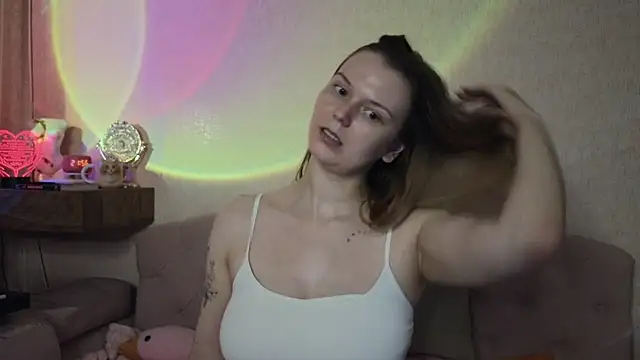 Vivian Davis online show from 6, 6, 2026