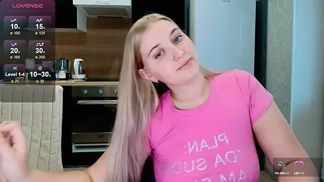 Adr1ana  online show from 8, 10, 2025