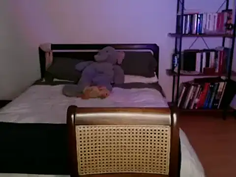 babyluna 8 8 online show from 12, 12, 2024