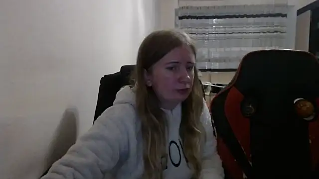 PeterAndJen online show from 26, 10, 2025