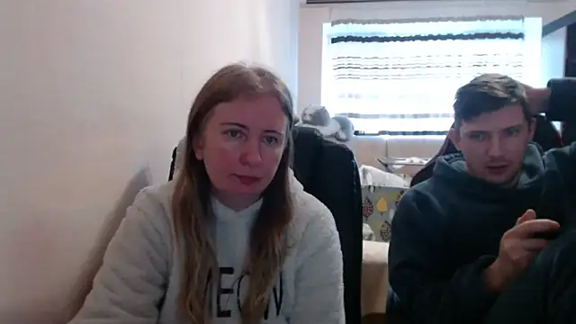 PeterAndJen online show from 16, 12, 2025