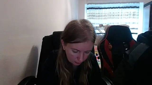 PeterAndJen online show from 14, 10, 2025