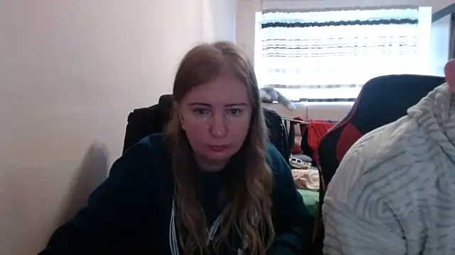 PeterAndJen online show from 31, 10, 2025