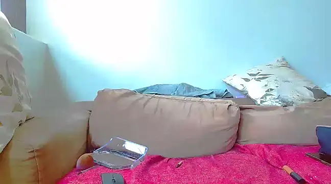 Sexy-Bubbles online show from 10, 3, 2025