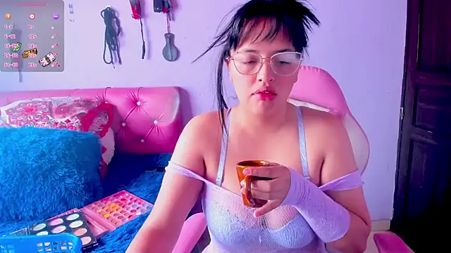 crissn0707 online show from 21, 2, 2026