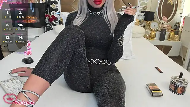 Snapshot of hotgirlsmoking_69xxx chatting on 15, 3, 2025 hotgirlsmoking 69xxx online show from 15, 3, 2025