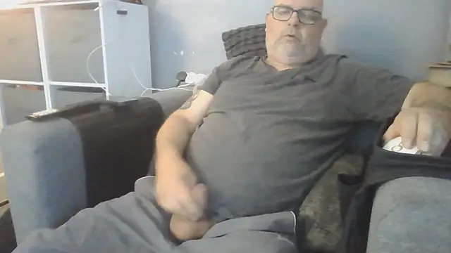 Snapshot of Naturistmale45 chatting on 20, 7, 2026 Naturistmale45 online show from 20, 7, 2026