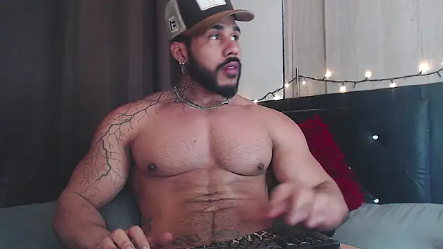 Snapshot of Artemis_Kazttman chatting on 22, 12, 2024 Artemis Kazttman online show from 22, 12, 2024