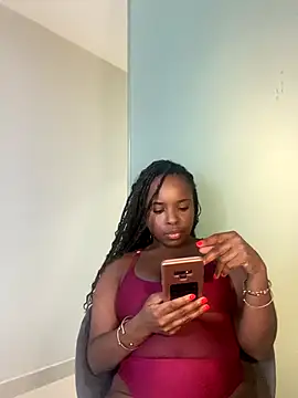 PRIMAGODDESS online show from 30, 11, 2025