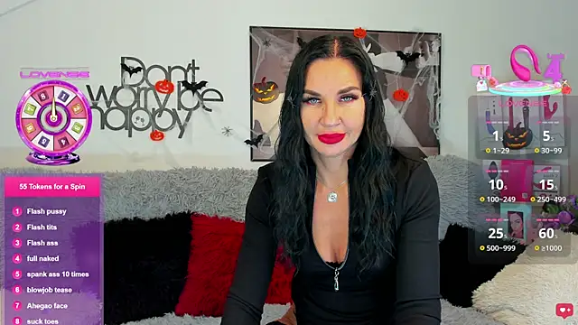 Tara Bloss online show from 1, 11, 2025