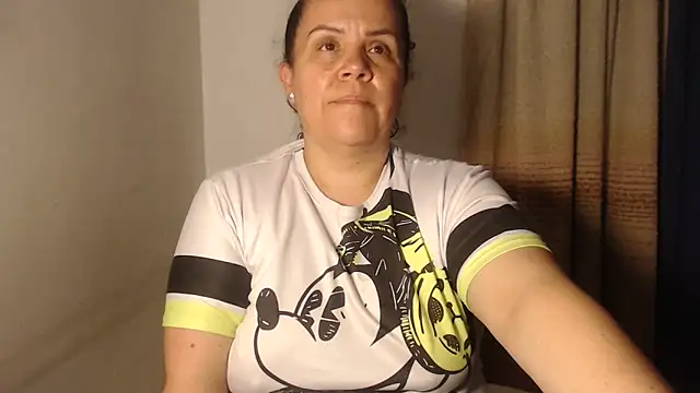 agathamiller01 online show from 24, 4, 2026