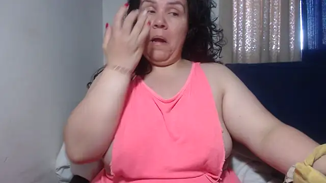 agathamiller01 online show from 15, 10, 2025