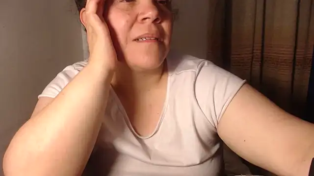 agathamiller01 online show from 4, 4, 2026