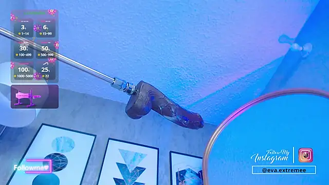 eva cuper online show from 18, 12, 2025