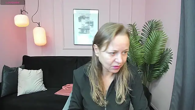 GabrielGold online show from 3, 10, 2025