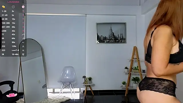 Snapshot of bella__adams chatting on 12, 9, 2025 bella adams online show from 12, 9, 2025