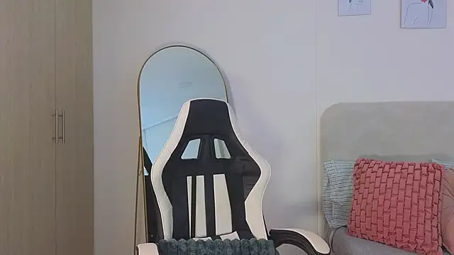 Snapshot of bella__adams chatting on 15, 2, 2026 bella adams online show from 15, 2, 2026