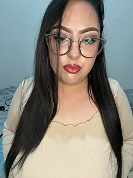 MileyGia online show from 22, 5, 2026