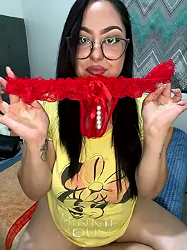 MileyGia online show from 10, 1, 2026